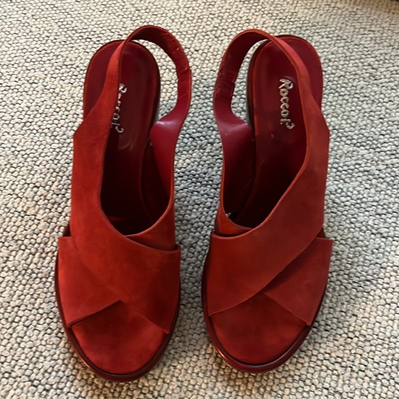 Rocco P Oleo Persia Red Suede Heels - Picture 3 of 7